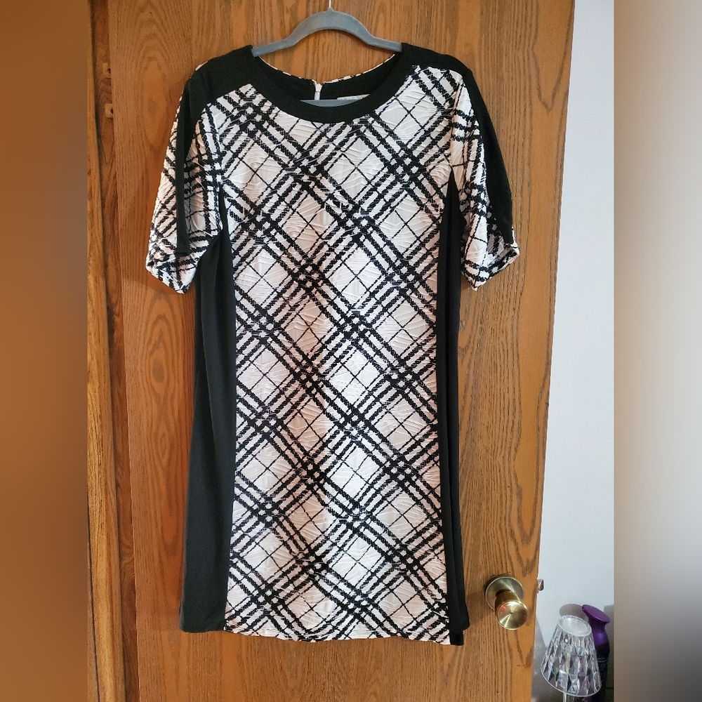 Black and White Plaid Women's Dress Size 14 NWOT